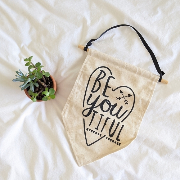 Inspirational Decor - Be You Tiful (beautiful) Pendant - Picture 1 of 2